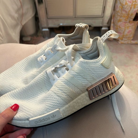 Adidas Wmns Nmd_r1 'metallic Plugs - Cloud White' Ee5173 - Picture 2 of 5